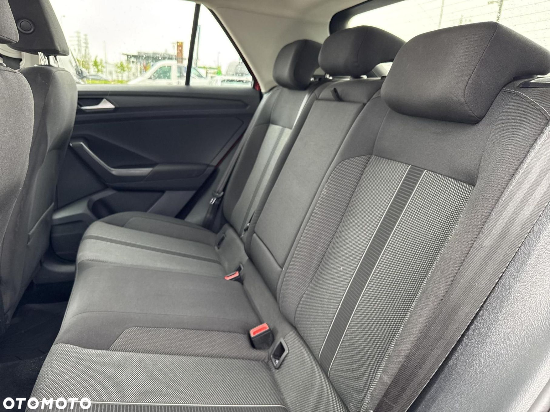 Volkswagen T-Roc 1.5 TSI Life DSG - 15