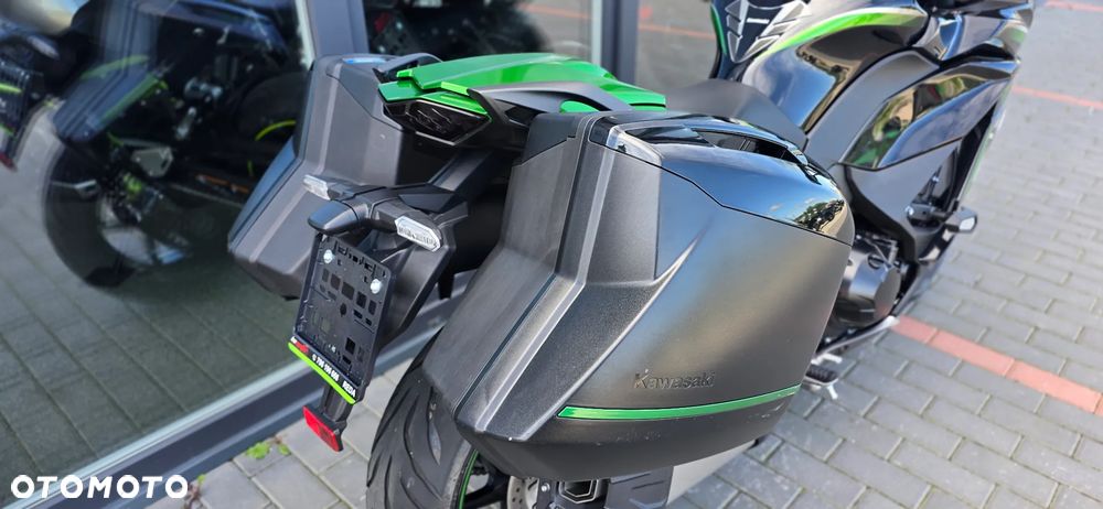 Kawasaki Ninja 1000 SX - 19