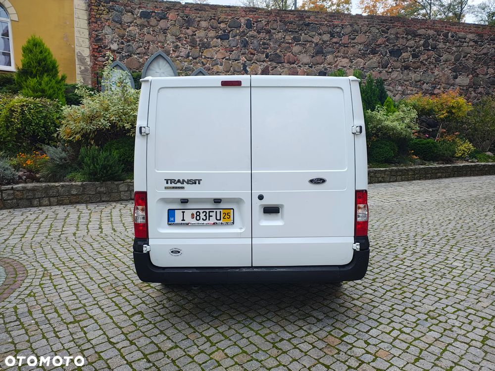Ford Transit - 16