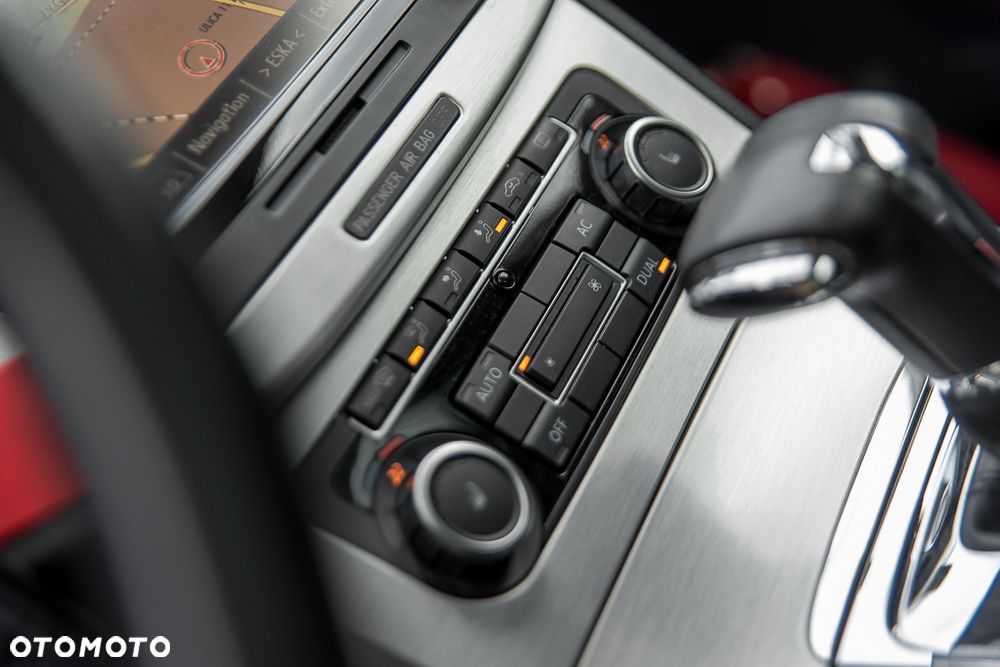 Volkswagen Passat CC - 27