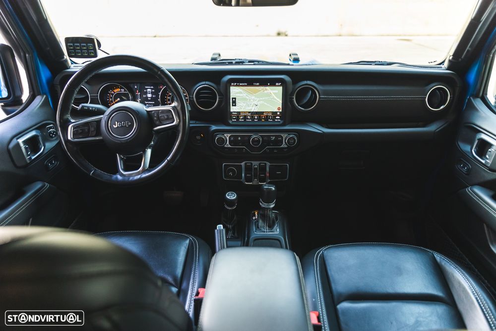 Jeep Gladiator 3.0 CRD Overland AT8 - 24