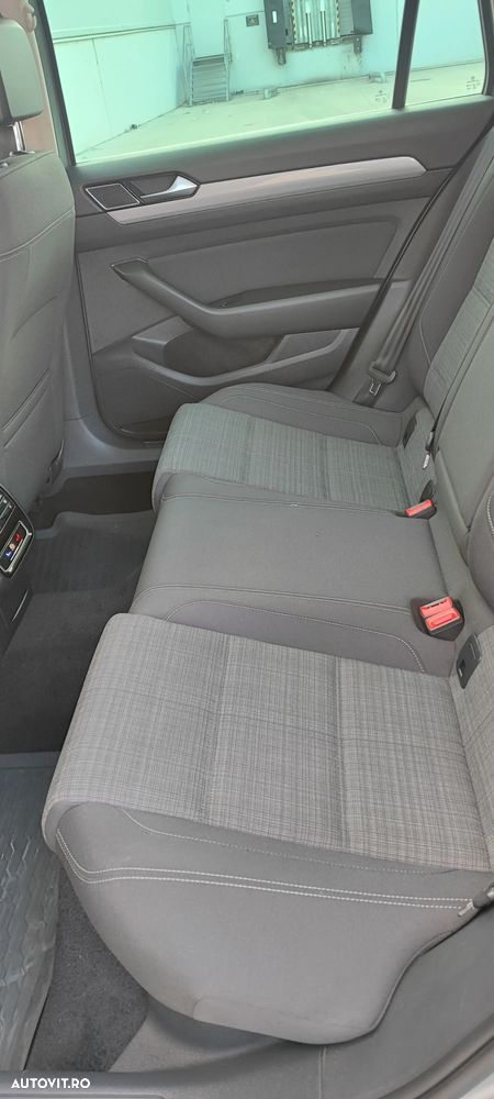 Volkswagen Passat 2.0 TDI SCR DSG Business - 22
