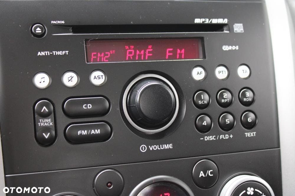 Suzuki Grand Vitara - 19