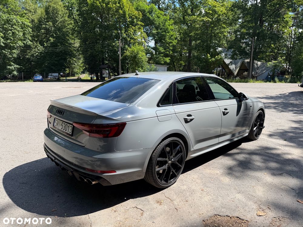 Audi S4 Limousine - 5