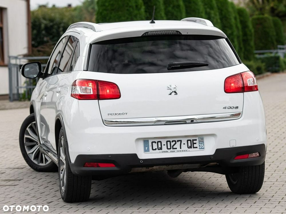 Peugeot 4008 - 3