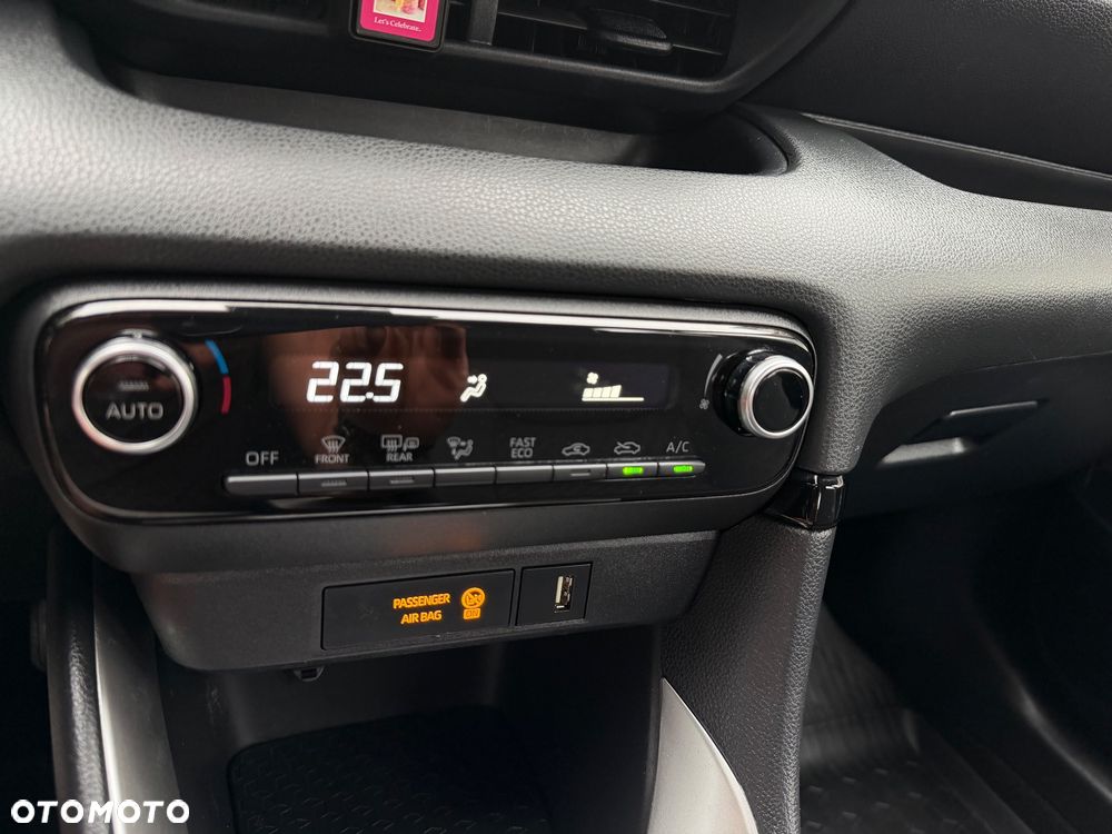 Toyota Yaris Hybrid 1.5 Active - 24