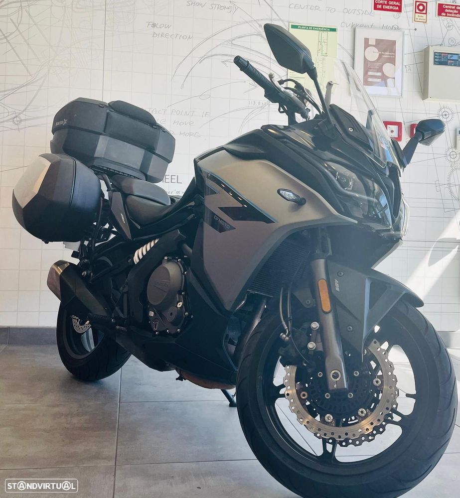CF Moto 650GT - 1