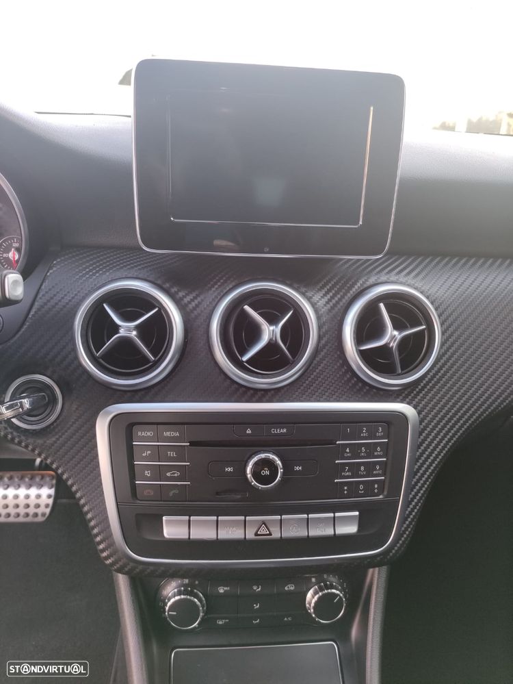 Mercedes-Benz A 200 d AMG Line Aut. - 27