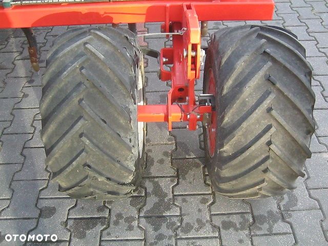 Kuhn MEGANT 600-40 - 10