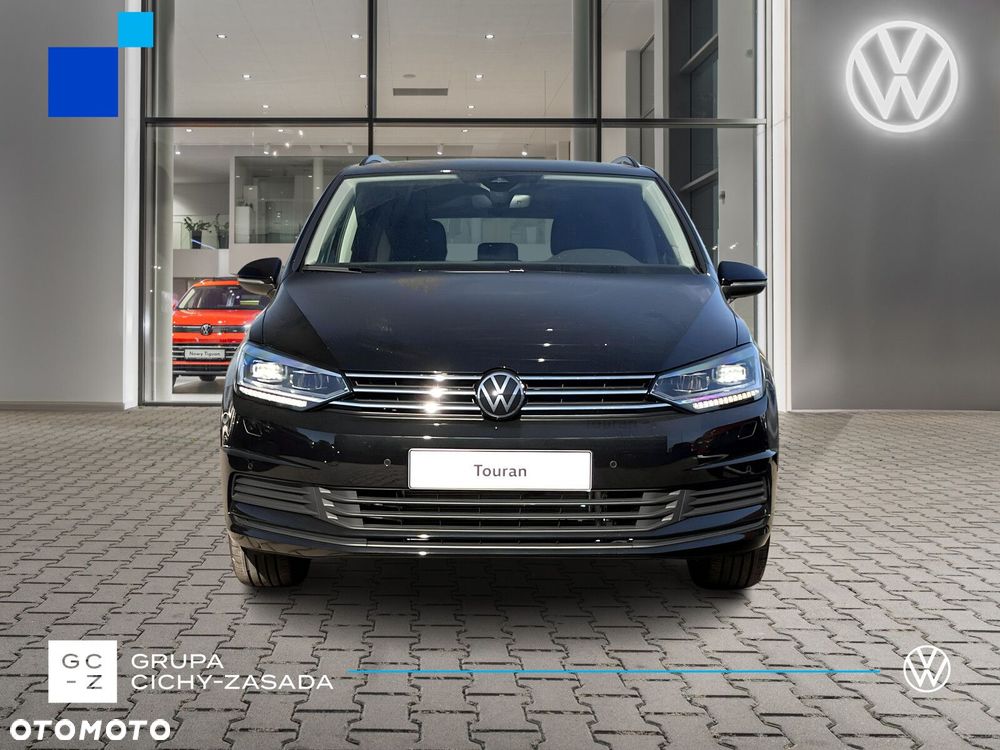 Volkswagen Touran - 4
