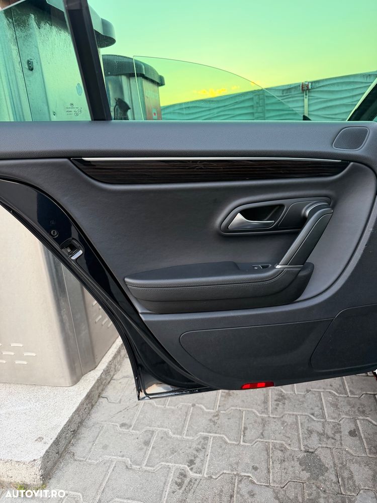 Volkswagen Passat CC 2.0 TDI BMT DSG - 13