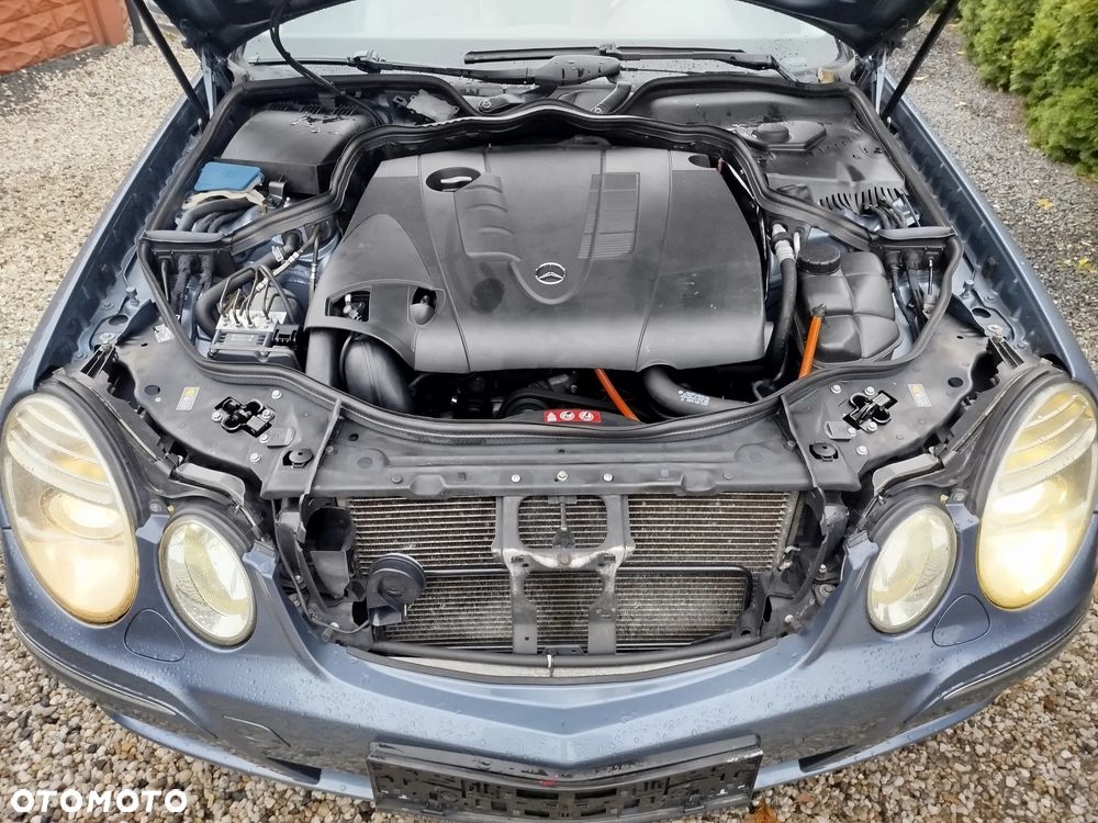 Mercedes-Benz Klasa E 220 T CDI Automatik Classic - 12