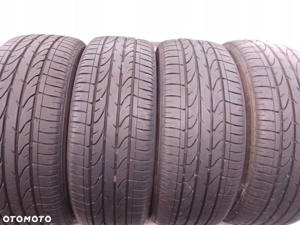 Bridgestone Dueler H.P Sport 225/45 R19 92W 2023 7.5-8mm - 1