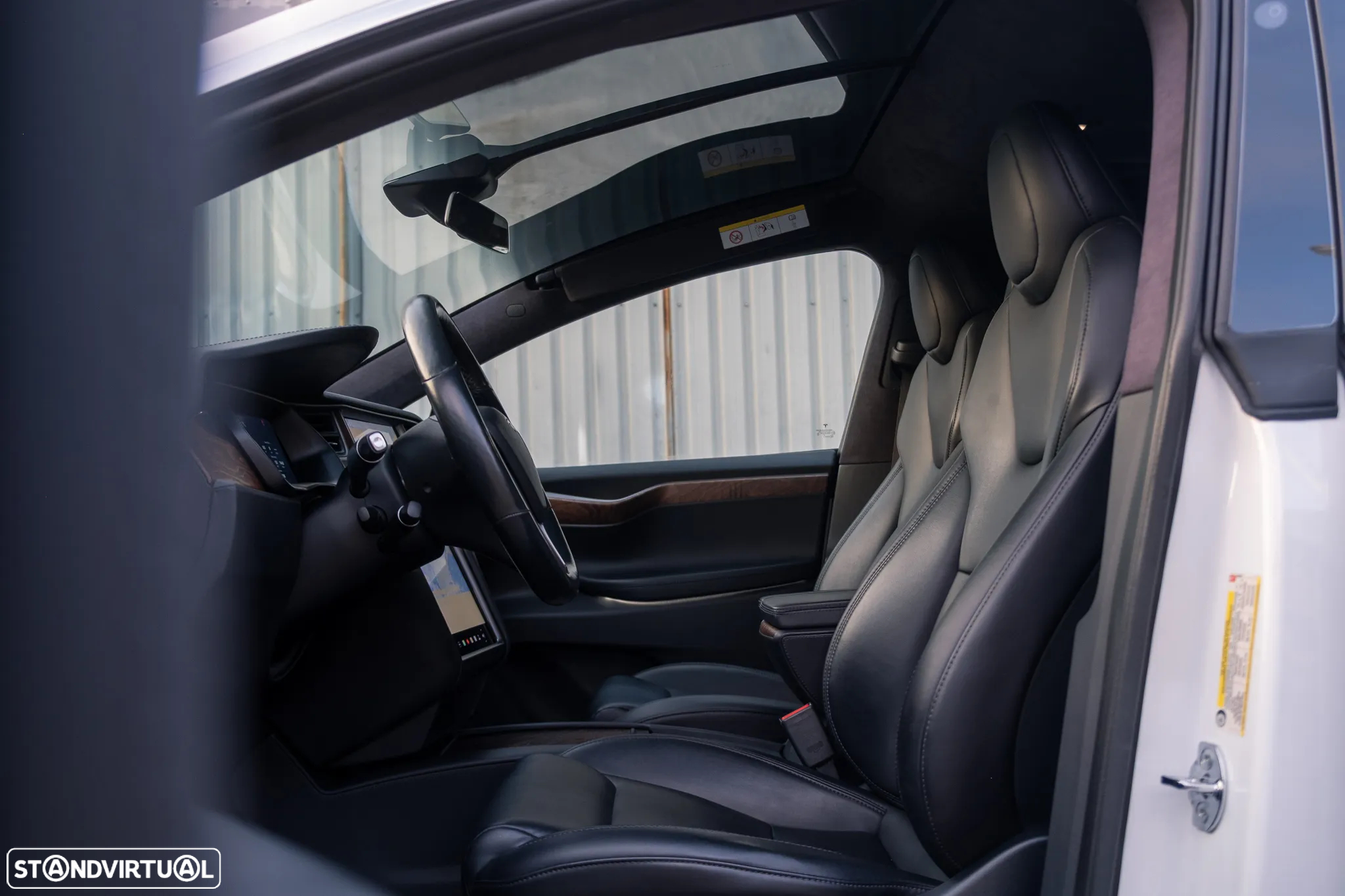 Tesla Model X 100 kWh Long Range AWD - 26