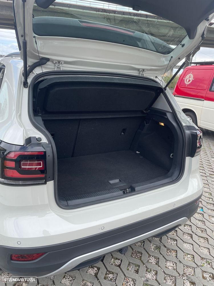 VW T-Cross 1.0 TSI Life DSG - 12