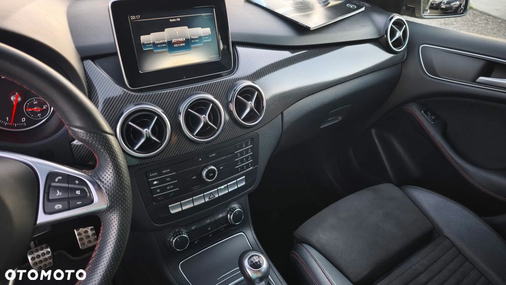 Mercedes-Benz Klasa B 180 AMG Line - 10