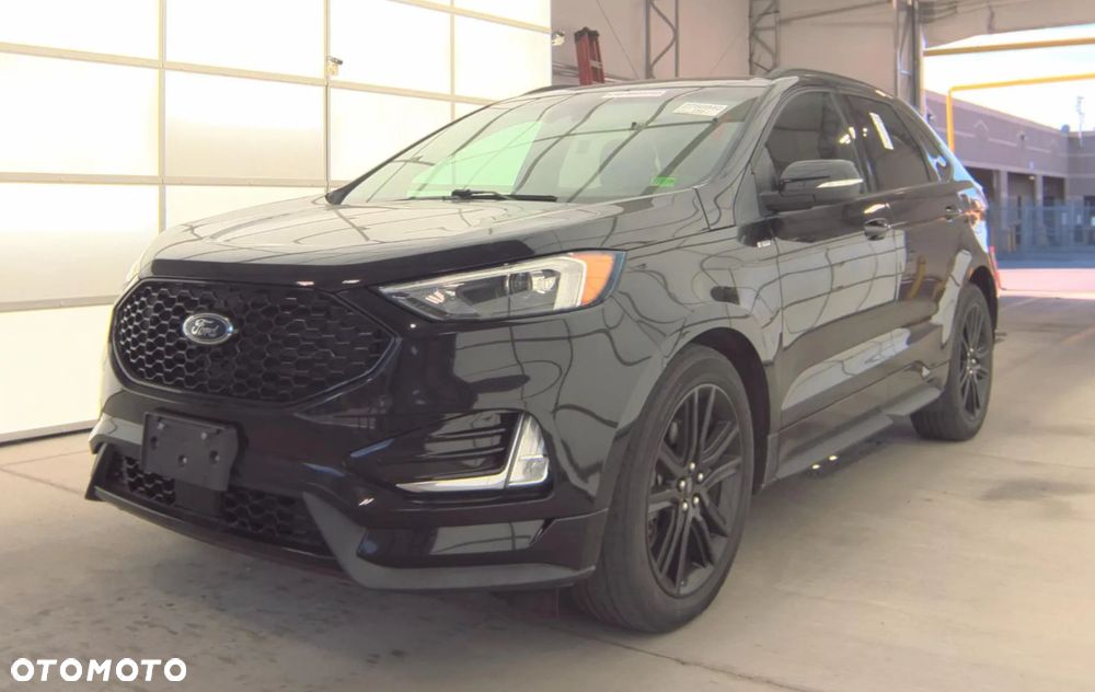 Ford Edge - 3
