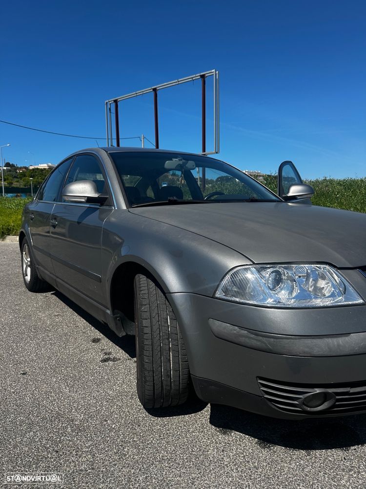 VW Passat 1.9 TDi Comfortline - 6