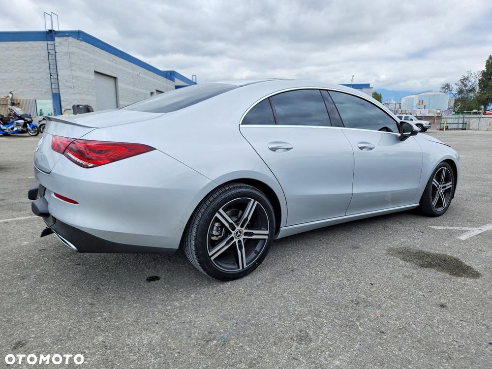 Mercedes-Benz CLA 250 7G-DCT Edition 1 - 4