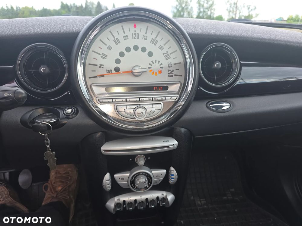 MINI Cooper Standard - 20