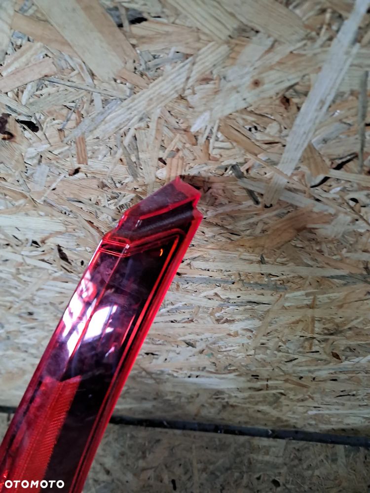 VOLVO XC60 II  LAMPA TYLNA LEWA PRAWA LED USA - 6