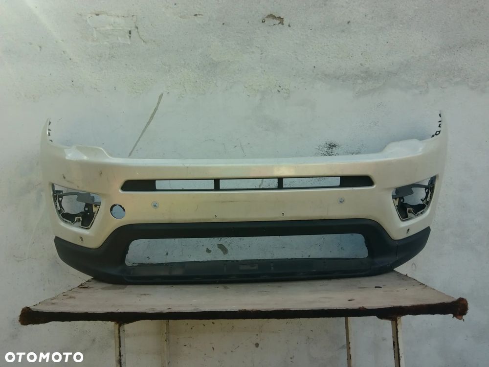 JEEP COMPASS II 16-20 5SY47TRMAC ZDERZAK PRZÓD PRZEDNI