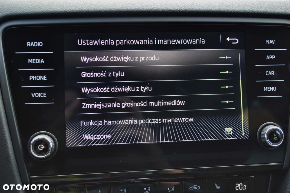 Skoda Octavia 1.6 TDI DSG Premium Edition - 28