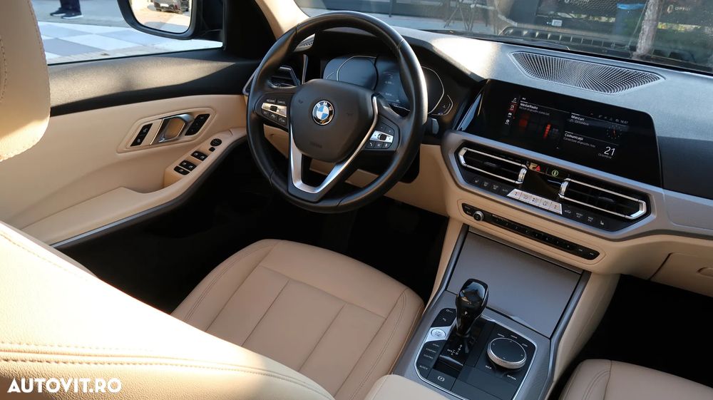 BMW Seria 3 320d xDrive AT Advantage - 12