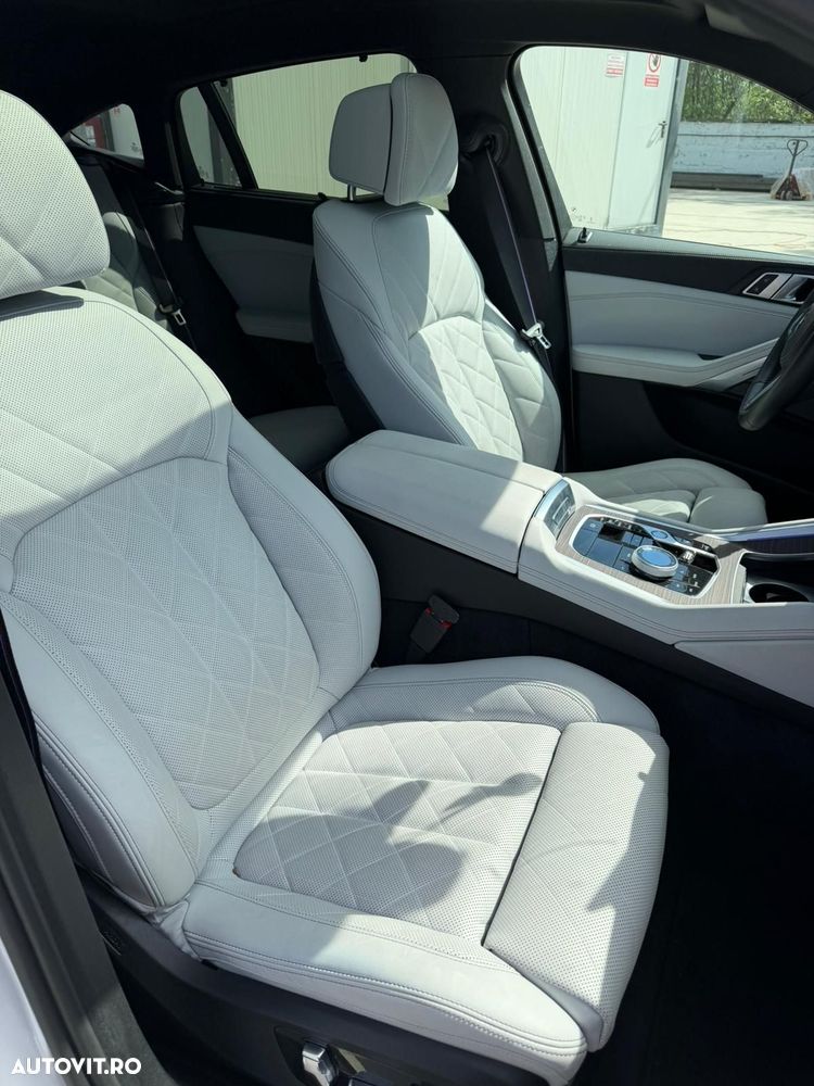 BMW X6 xDrive30d - 17