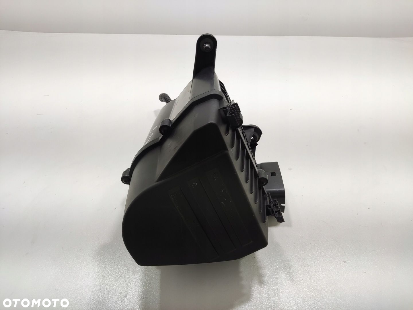 OBUDOWA FILTRA POWIETRZA AUDI A1 I 8X 1.6 TDI 2010-2014 6R0129601C - 4