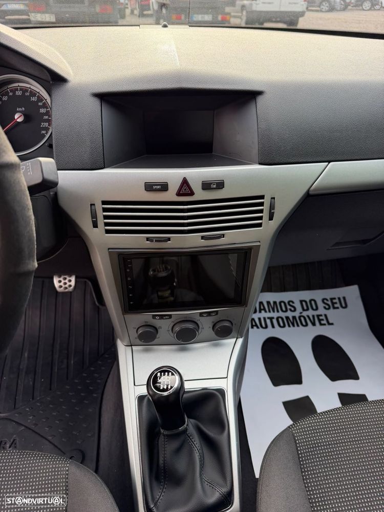 Opel Astra GTC 1.7 CDTi - 35