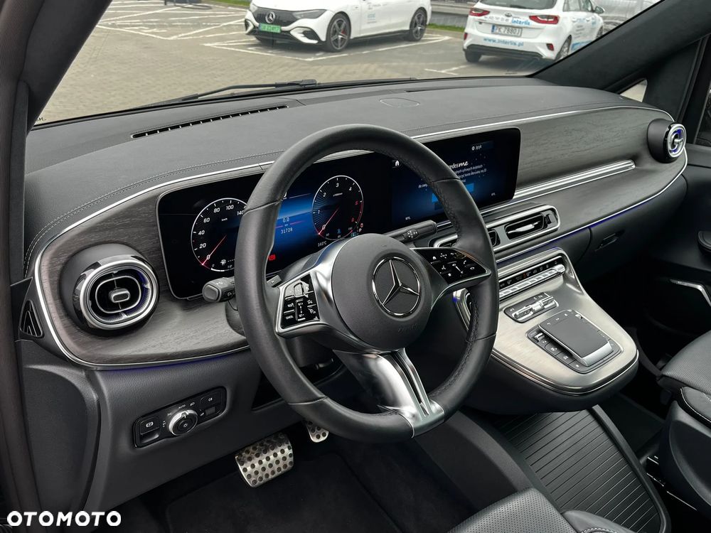 Mercedes-Benz Klasa V 300 d 9G-Tronic Exclusive (d³ugi) - 8