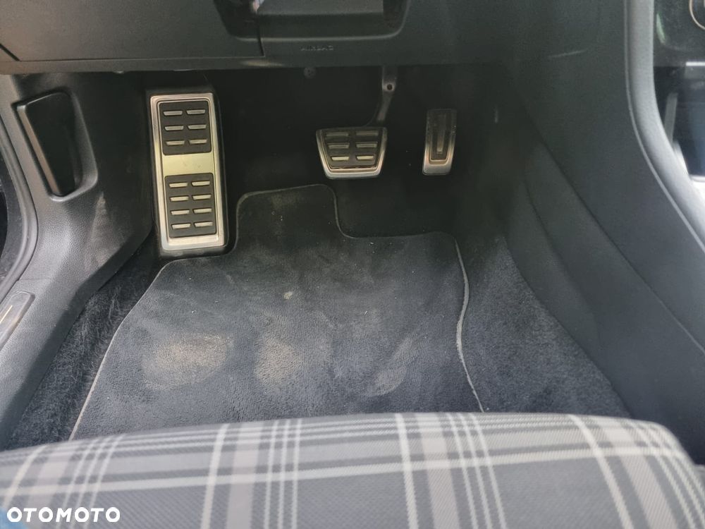 Volkswagen Golf GTD 2.0 TDI SCR DSG - 6