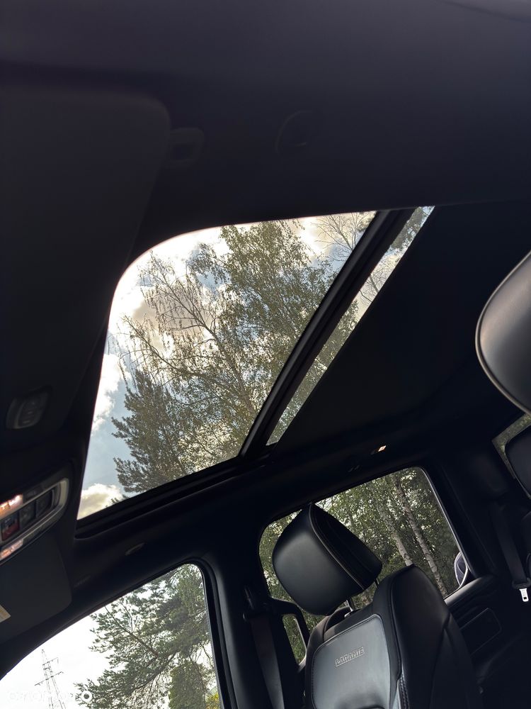 RAM 1500 5.7 eTorque Quad Cab Longbed Laramie Black - 32