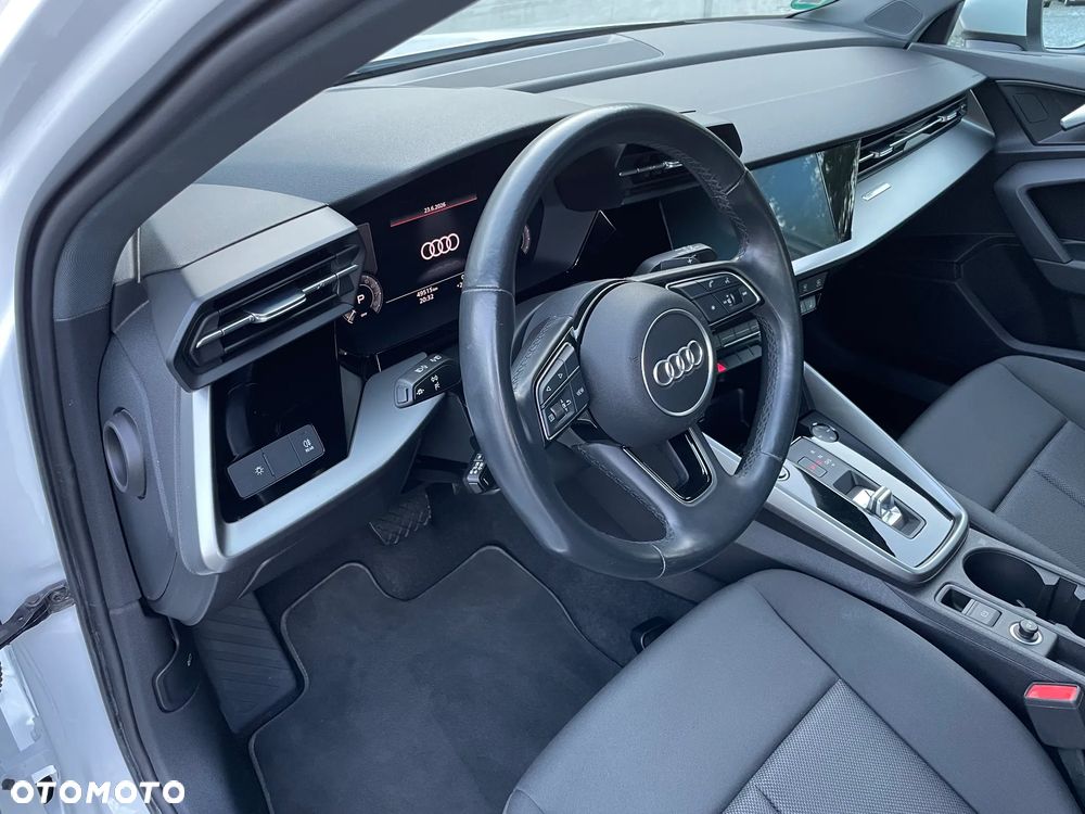 Audi A3 Sportback 40 TFSIe S tronic S line - 22
