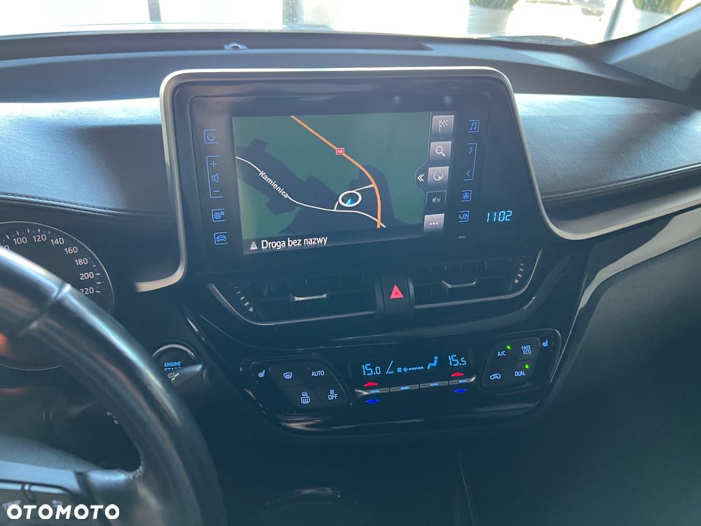 Toyota C-HR - 16