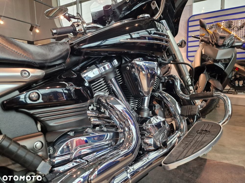 Yamaha XVS - 17