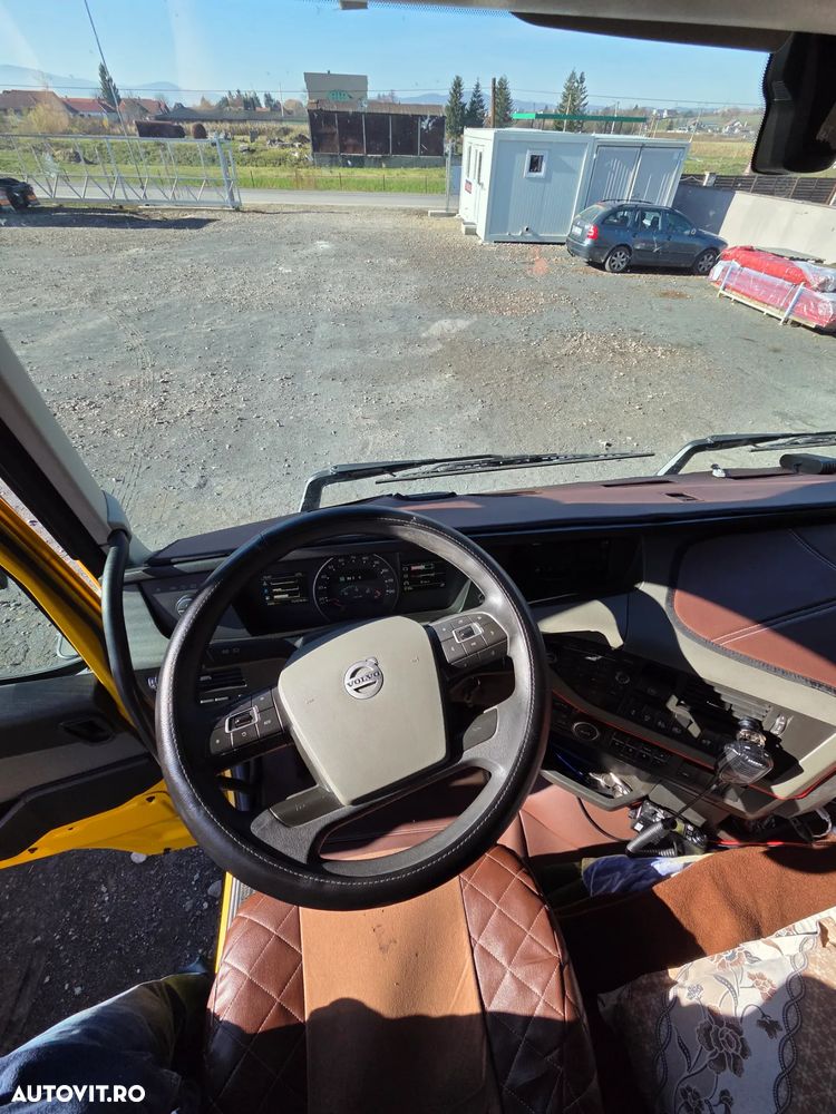 Volvo FH 460 Mega - 3