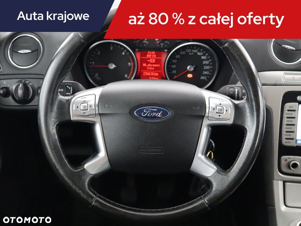 Ford S-Max - 16