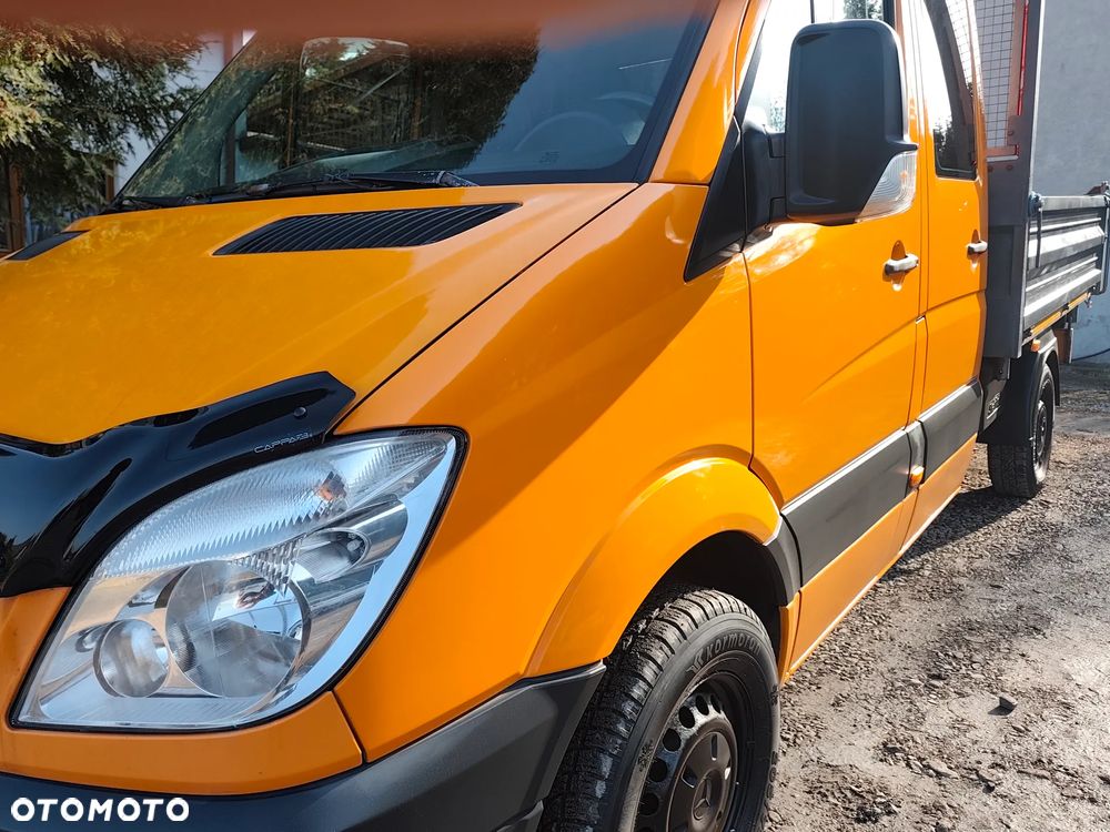 Mercedes-Benz Sprinter - 13