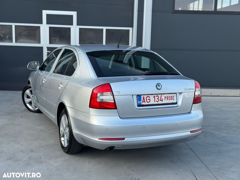 Skoda Octavia 1.6 TDI Business - 3