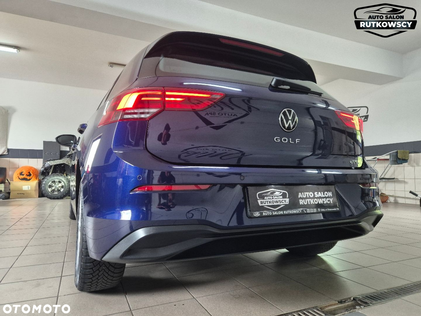 Volkswagen Golf - 9