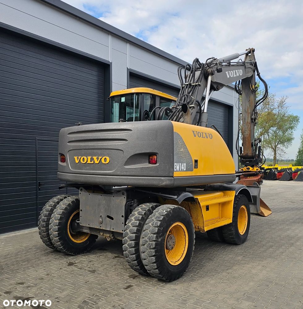 Volvo EW 140 - 3