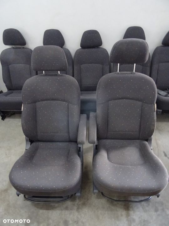 FOTEL FOTELE KANAPA HYUNDAI TRAJET 99-04 NR352 - 2