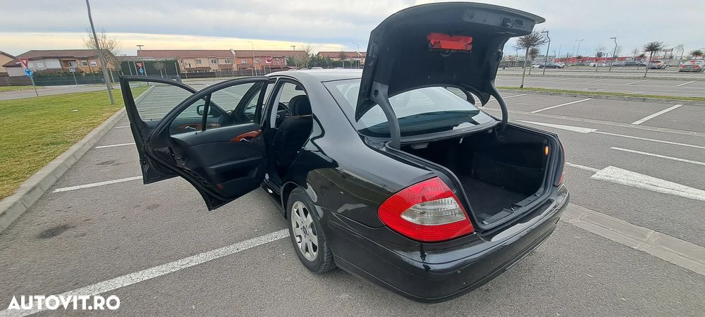 Mercedes-Benz E 220 CDI Automatik Elegance - 16