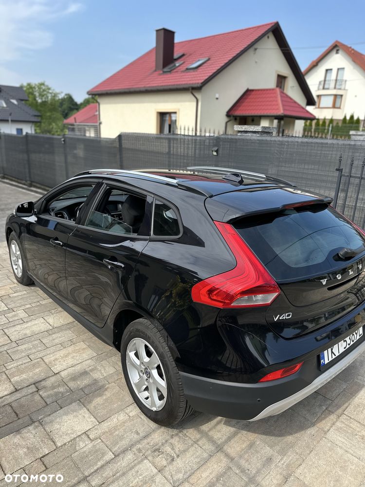Volvo V40 Cross Country - 5