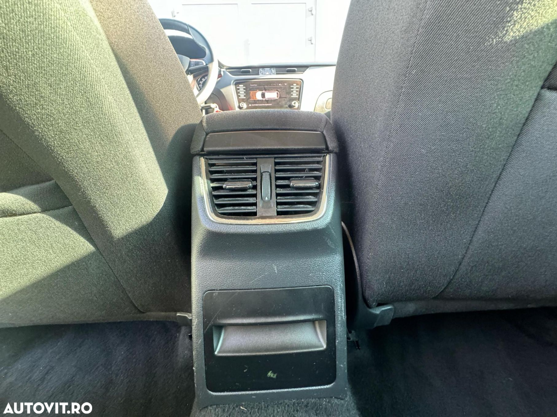 Skoda Octavia Combi Diesel 1.6 TDI Ambition - 16