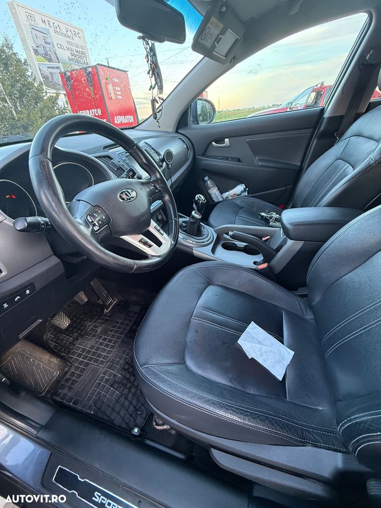 Kia Sportage 2.0 DSL HP 6MT 4x4 Style - 12
