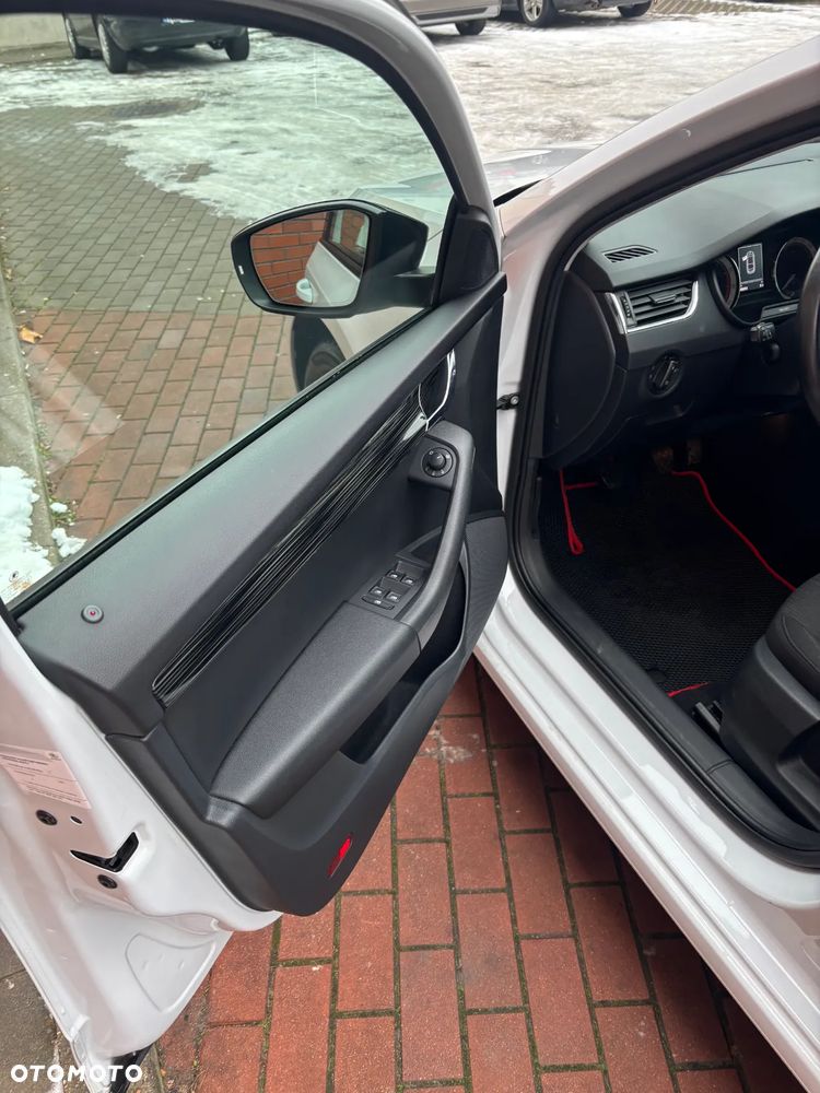 Skoda Octavia 1.5 TSI ACT Style - 10