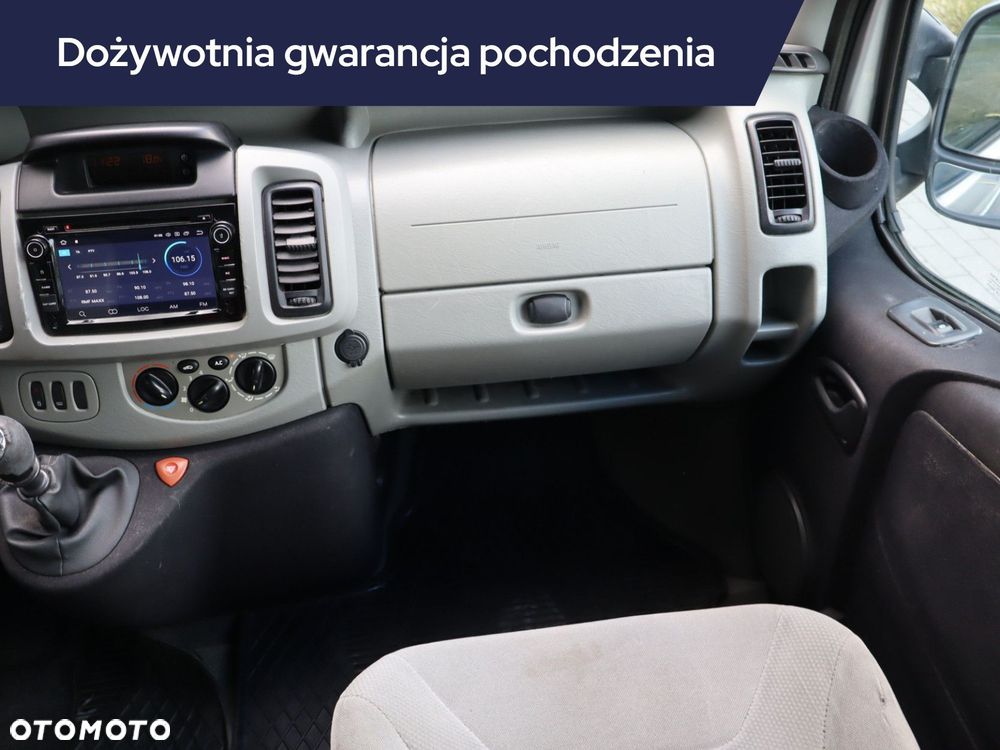 Opel Vivaro - 9